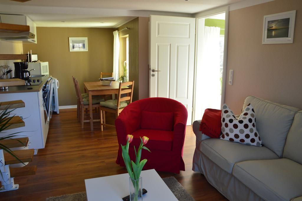 Ferienwohnung Gänsemarkt Born Zimmer foto